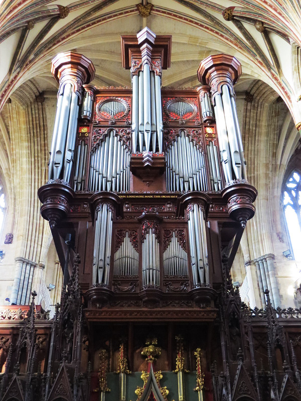 exeter cathedral, devon