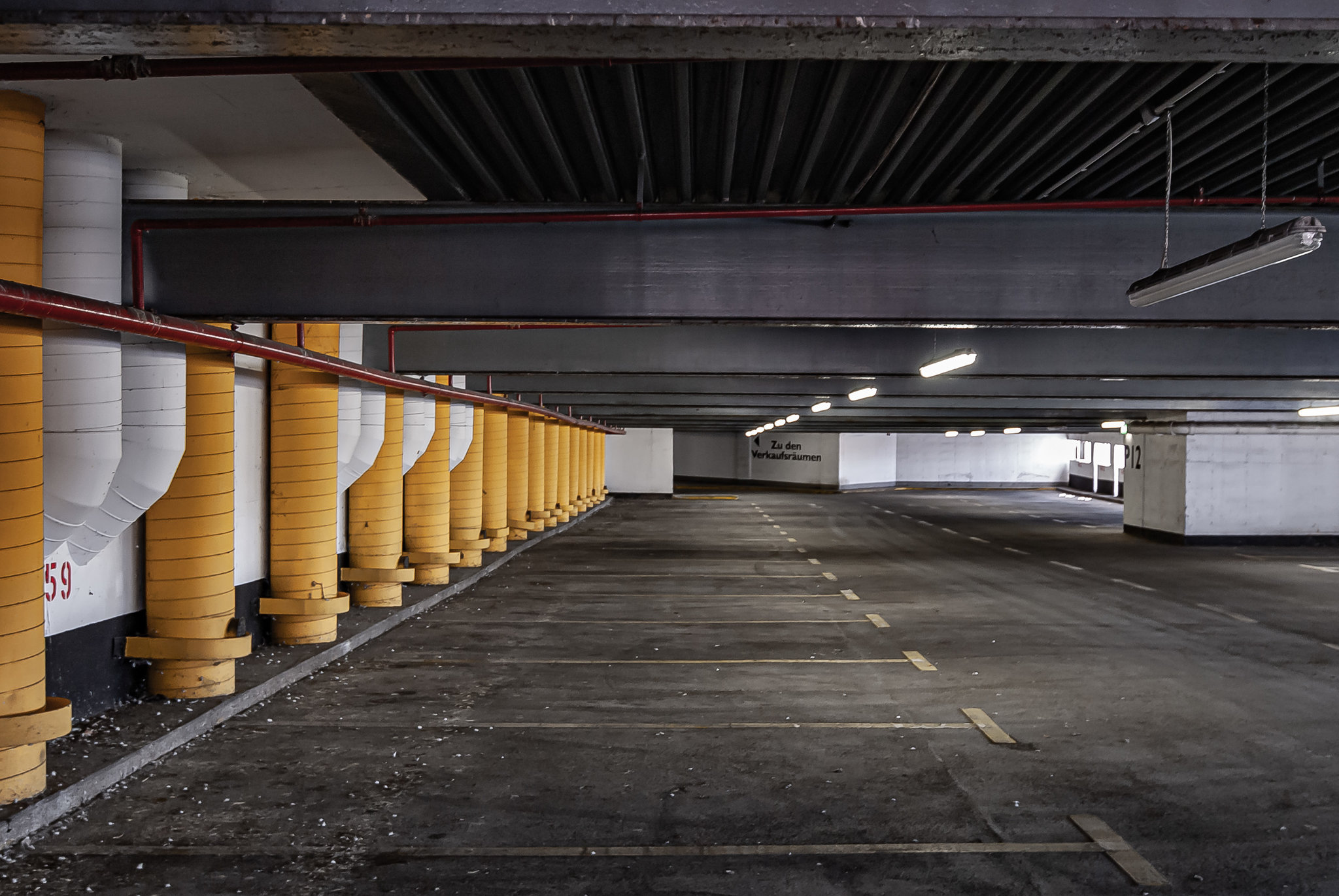Lots of space exclusive for cars