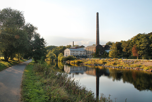 Die Ruhr mit der Horster Mühle (Essen-Burgaltendorf) / 25.09.2016