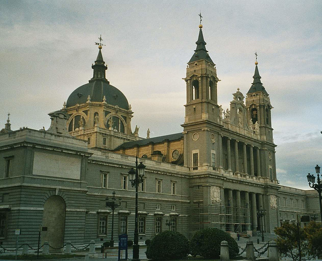 ES - Madrid - Almúdena Cathedral