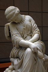 Pénélope endormie - Marbre de Jules Cavelier - Nouvelle acquisition du musée d'Orsay .