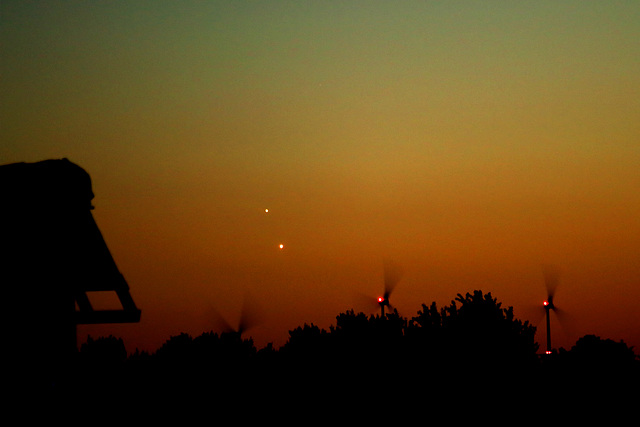 Conjunction Venus and Jupiter (view on black)