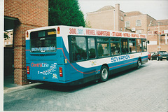 Sovereign 172 (R372 TWR) in Welwyn Garden City - 3 May 2003