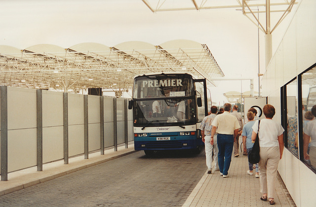 421/06 Premier Travel Services (Cambus Holdings) K911 RGE 27 Jul 1995 6 of 15