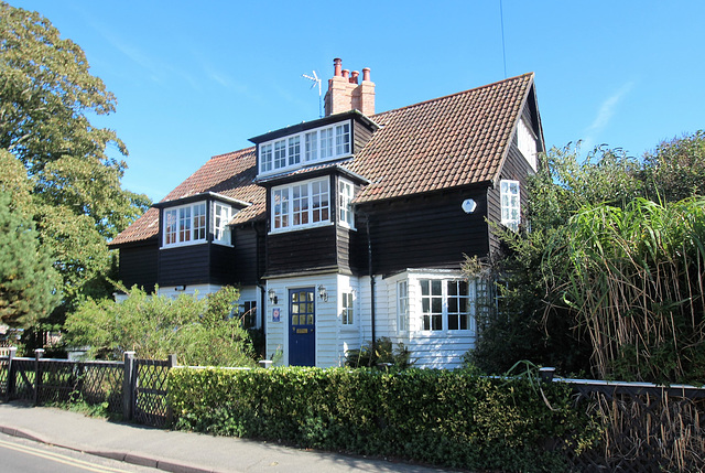 Nos.9-10 The Whinlands, Thorpeness