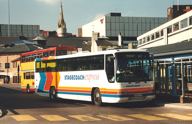 East Midland 643 (L643 LDT) in Sheffield – 9 Oct 1995 (290-05)