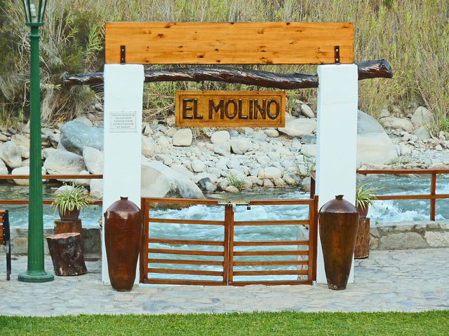 Please open the gate to the river.Hotel El Molino in  Lunahuana - Perú