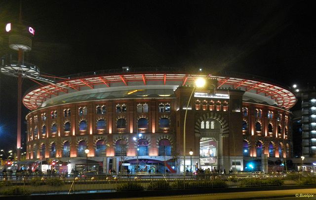 Centro Comercial Arenas de Barcelona (© Buelipix)