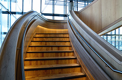 #49 - Amelia Heath - Staircase - 29̊ 2points