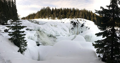 Tännforsen - frozen waterfall