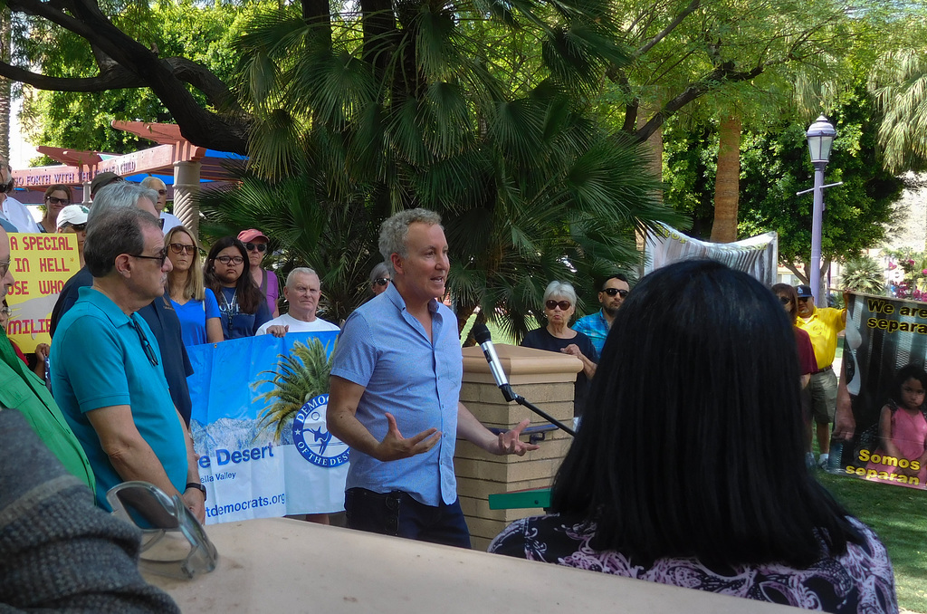 Cathedral City Immigration Separation protest (#0978)