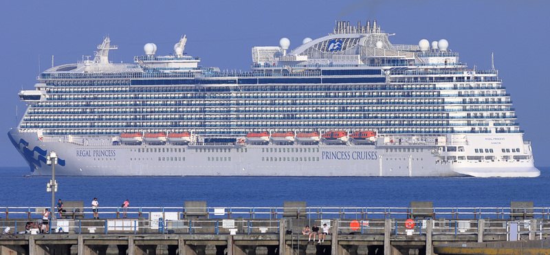 EOS 90D Peter Harriman 19 33 09 93844 regalPrincess dpp