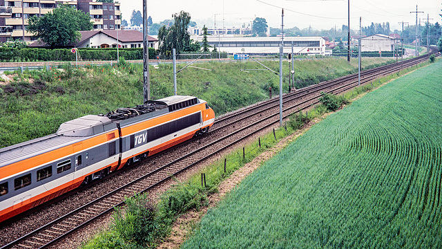 870000 Tolochenaz TGV detourne 1