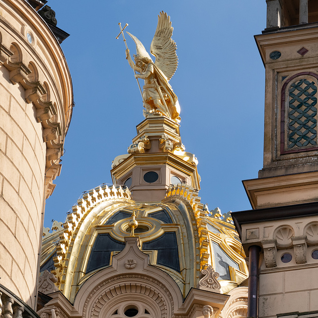 Goldene Prunkkuppel vom Schloss Schwerin - Schwerin