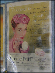 Max Factor Creme Puff