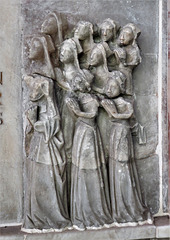 kedleston church derbs ; c15 tomb of  sir john curzon +1456