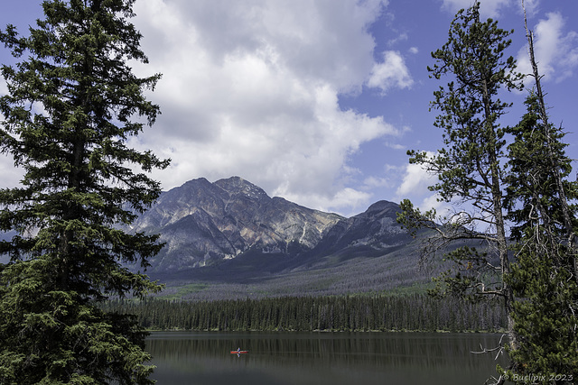 Pyramid Lake (© Buelipix)