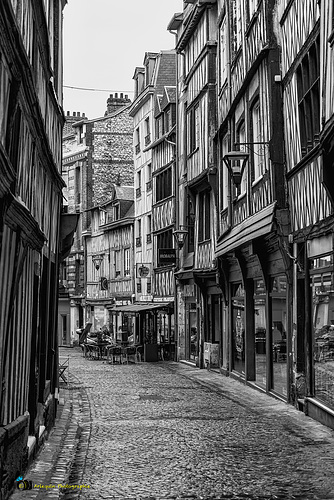 Rouen sous la pluie