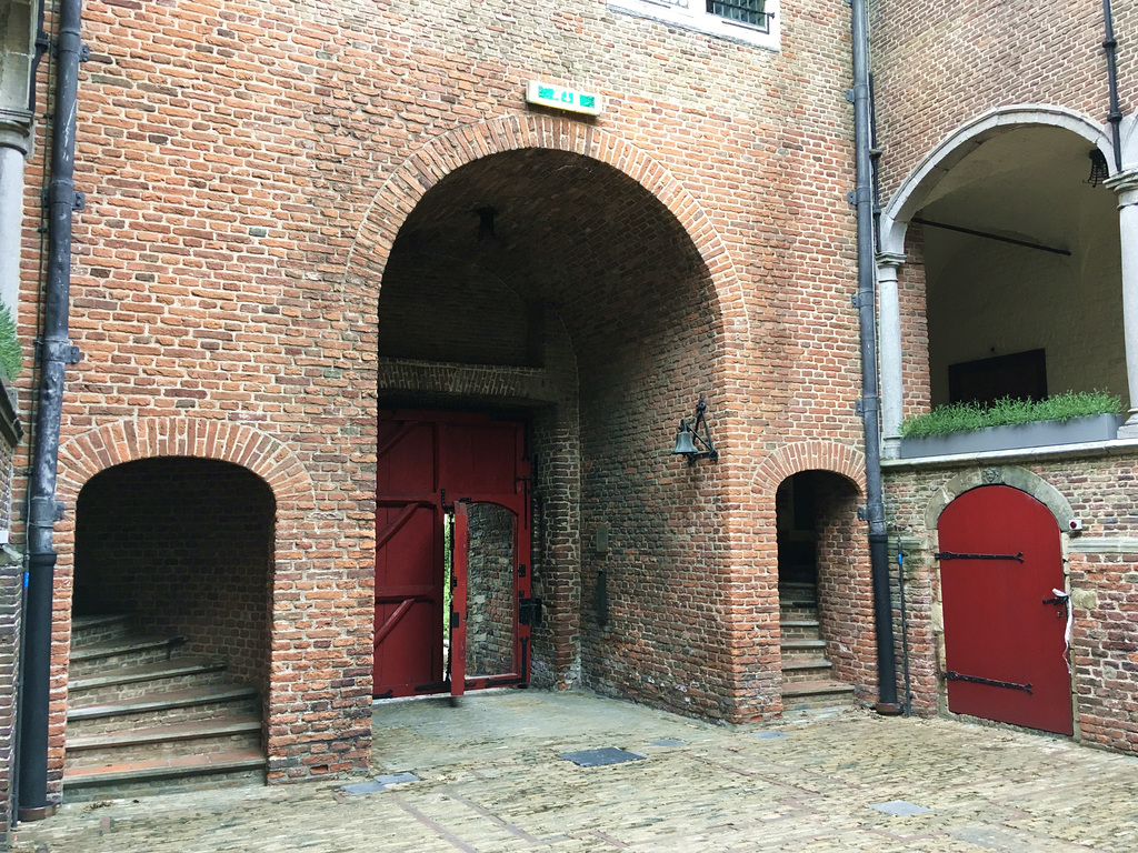 Dussen