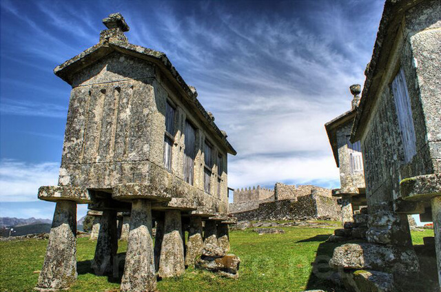 Espigueiros do Lindoso