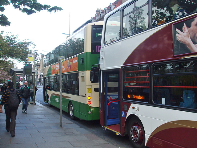 DSCF7333 Buses in Edinburgh - 8 May 2017 DSCF7333 Buses in Edinburgh - 8 May 2017
