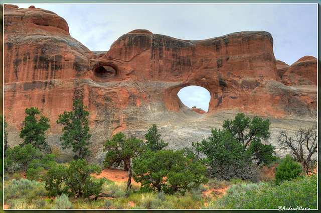 Tunnel arch, Arches