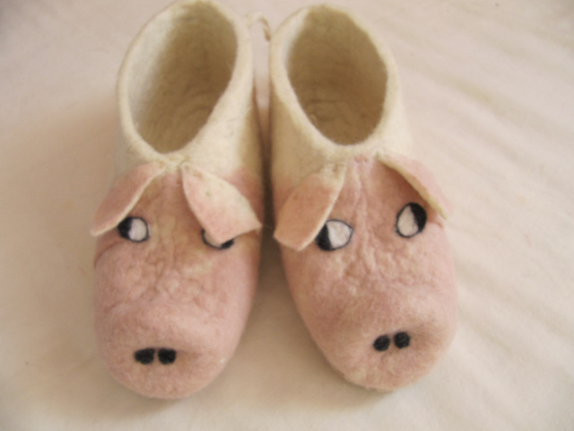 felted piggy slippers