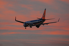 Sun Country Airlines Boeing 737 N805SY
