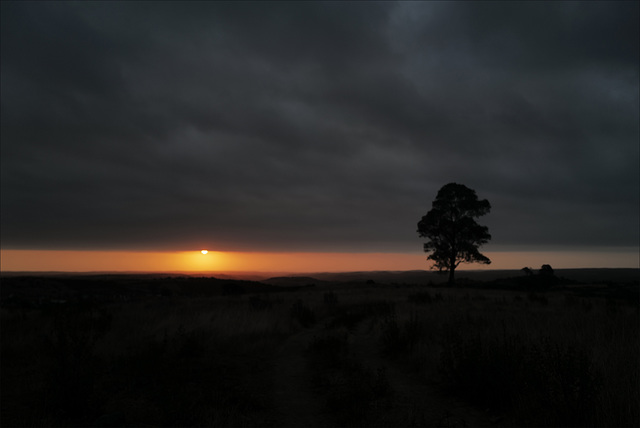 Penedos, Daybreak of a very hot day.