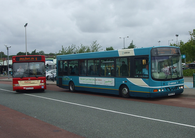 DSCF7796 Halton Borough Transport 19 (KP54 BYN) and Arriva 2528 (DK55 FXR) in Widnes - 15 Jun 2017