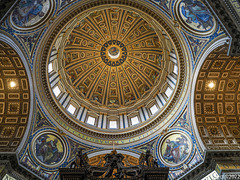 Basilica di San Pietro, Città del Vaticano, Roma. La cupola.