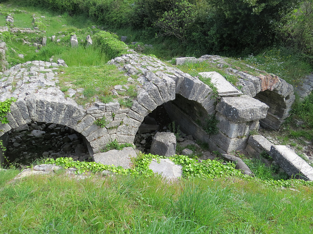 Salona, pont 3