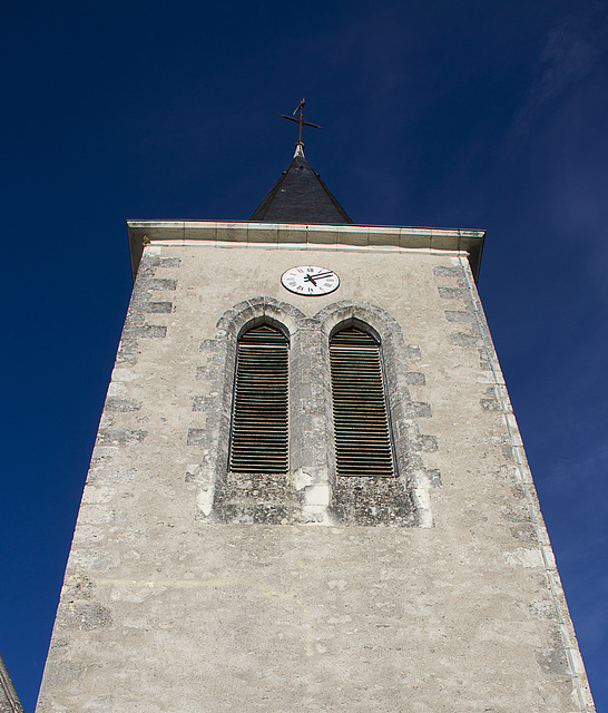 Clocher vue d'en bas