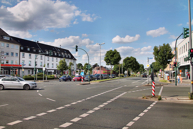 Kreuzung Hatzper Straße/Fulerumer Straße (Essen-Haarzopf) / 6.07.2023