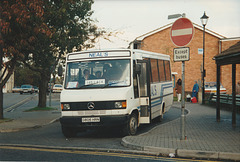 Neal's Travel G806 HRN  in Mildenhall - 22 Oct 1993 (207-24A)