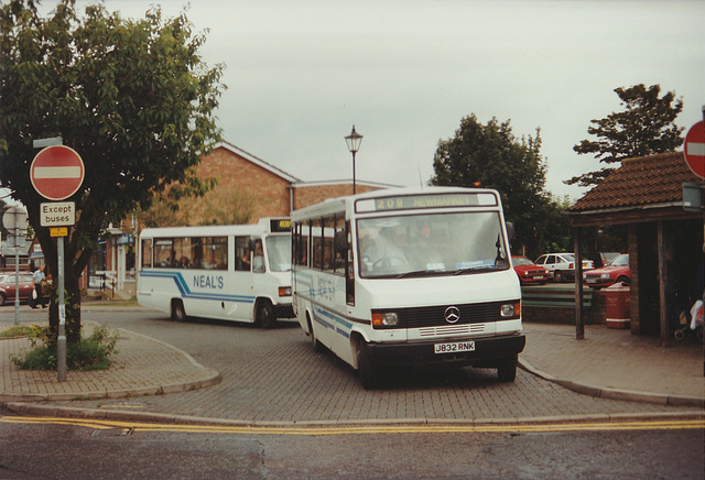 Neal's Travel J832 RNK  in Mildenhall - 30 Aug 1997