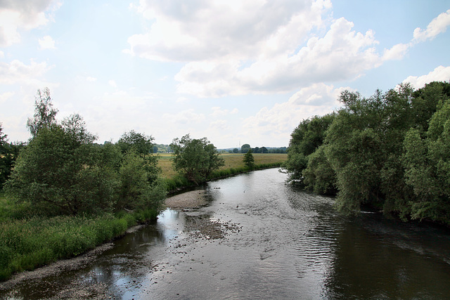 Ruhr von der Brücke der B233 aus (Fröndenberg-Langschede) / 11.06.2022