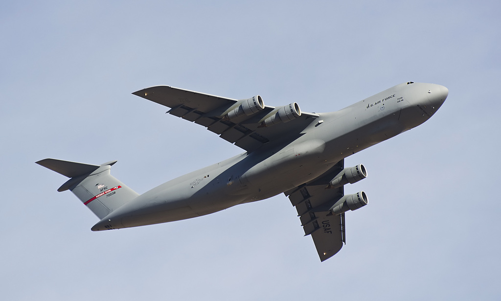 Lockheed C-5B Galaxy 87-0038