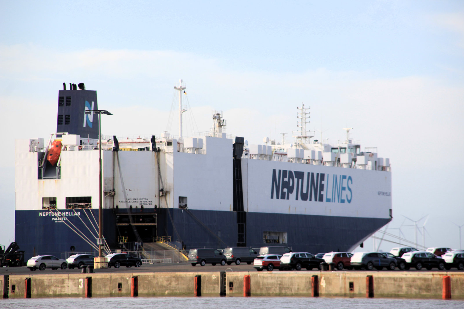 NEPTUNE HELLAS