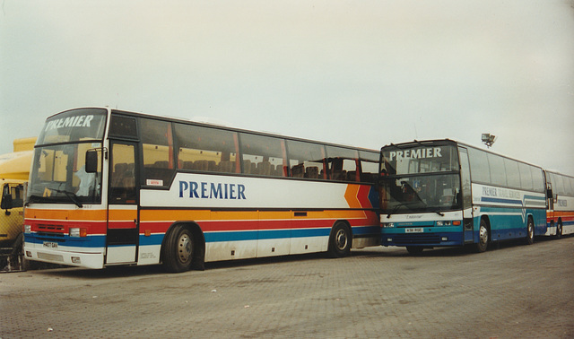 407/04 Premier Travel Services (Stagecoach Cambus) H407 GAV, K911 RGE and J408 TEW at Cambridge garage - 1 Mar 1997