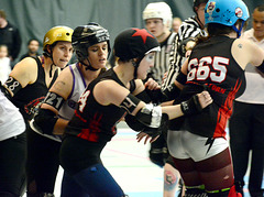 The jammer gets help