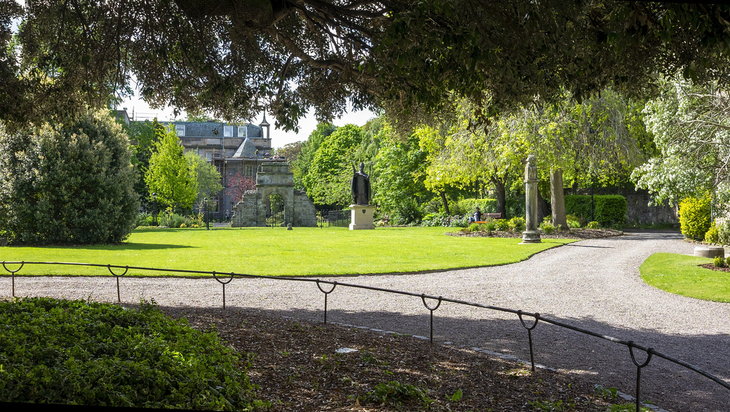 St Andrews, Grounds of St Mary's College