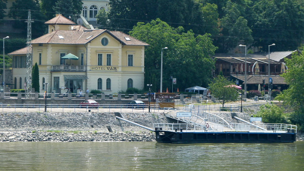Schiffsanleger Visegrád