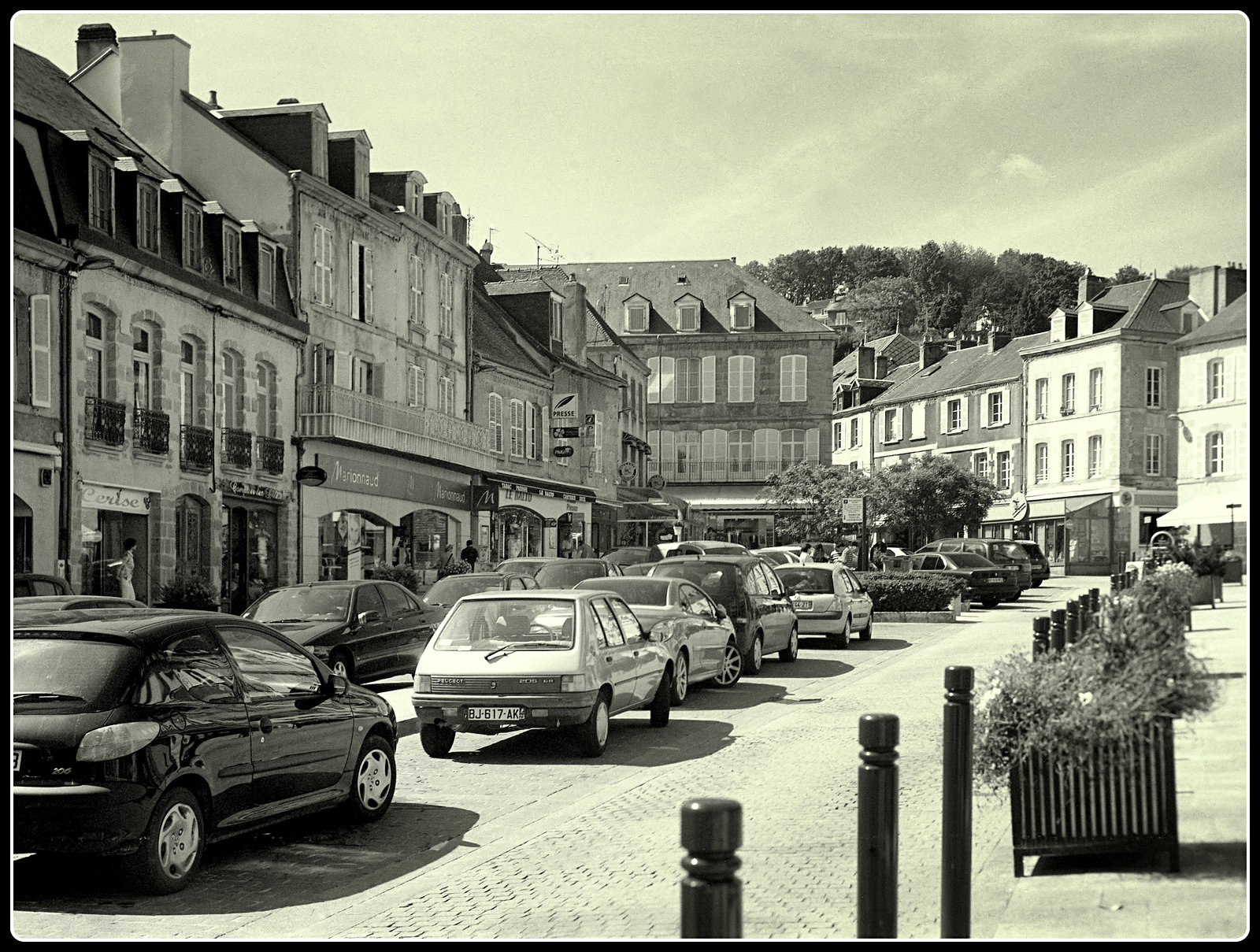 Place du Marché, Guéret 23000 Fr.