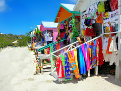 Shopping sulla spiaggia di Antigua