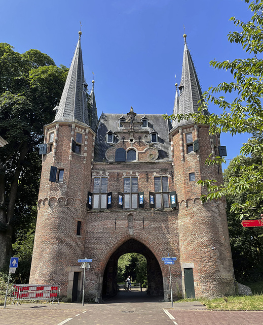 Cellebroederspoort, Kampen