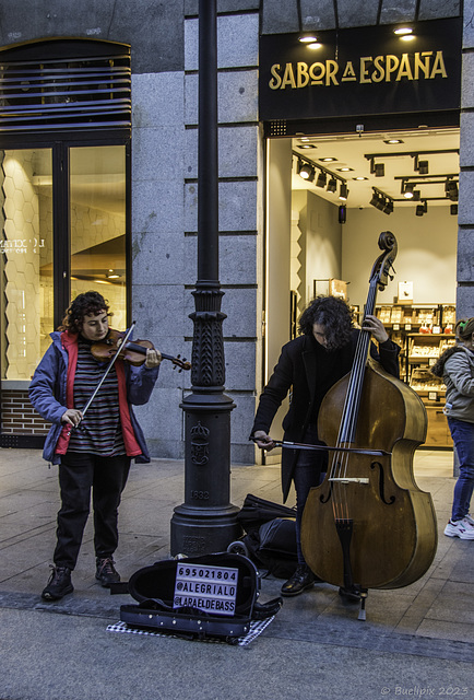 abends in der Calle del Arenal (© Buelipix)