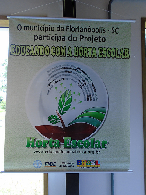 DSC01025 - folder Horta Escolar
