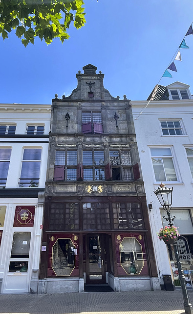 Renaissance façade, Kampen