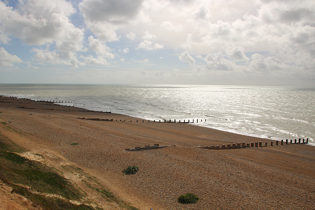 A walk from Bexhill-on-Sea to Bulverhythe and back.